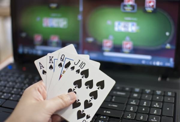 P61 လောင်းကစား Slots Roulette Live Casino မြန်မာ ကစားသမားများ အတွက် MMK ဂိမ်းများ